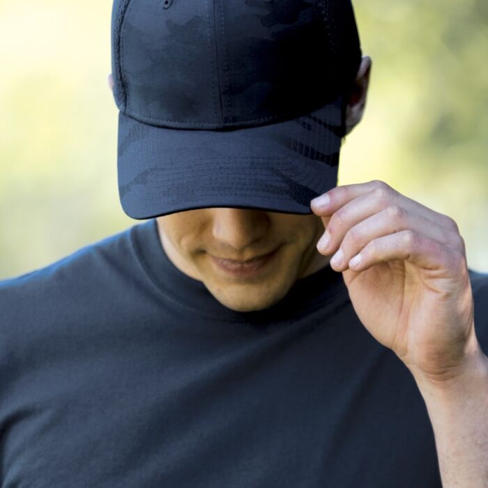 NEW ERA® TONAL CAMO STRETCH TECH MESH CAP Thumbnail